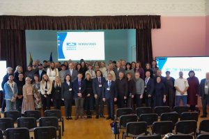 international_week_25_09